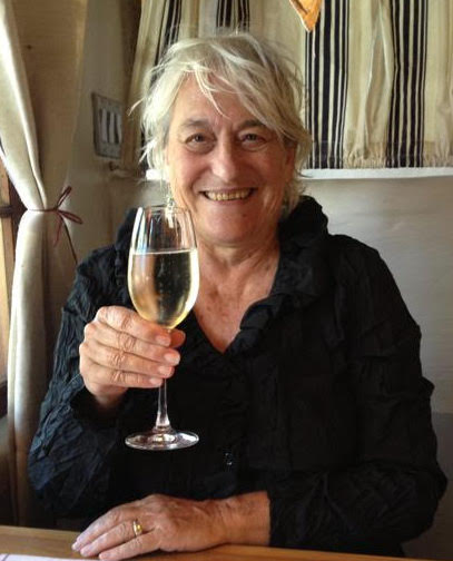 Rita Bottoms holding a wine glass