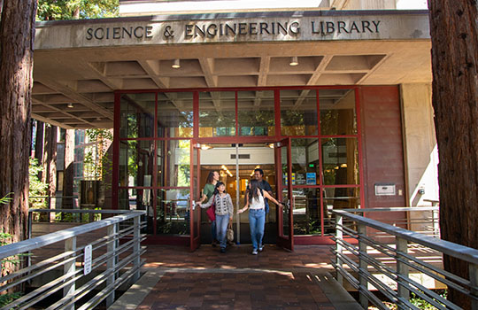 Photo of a group of students exiting the Science and Engineering Library